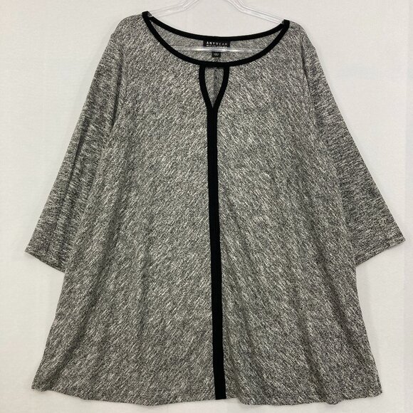 Catherines size 2X Gray Black Trim Stretch Knit Relaxed 3/4 Sleeve Pullover Top - Picture 1 of 9